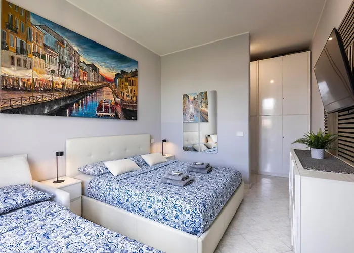 Spazioso Appartamento Con Terrazzo Navigli,Bocconi